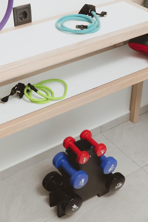Essentia Vita Comfy Suites ลีเมนาส ภายนอก รูปภาพ